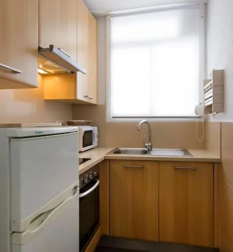 Cute Tiny Flat Near The And Center Apartamento